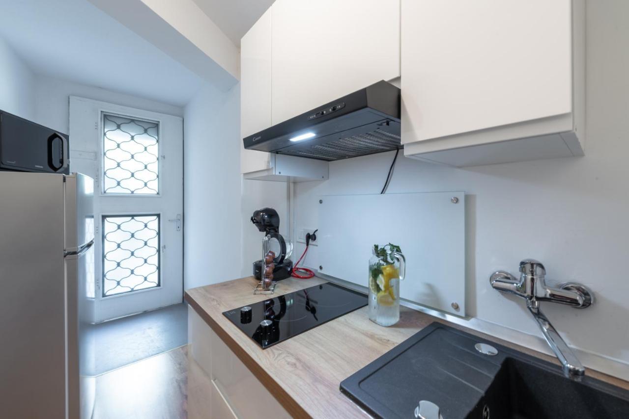 Apartment Near Old Town, Free Parking & Huge Garden Dubrovnik Bagian luar foto