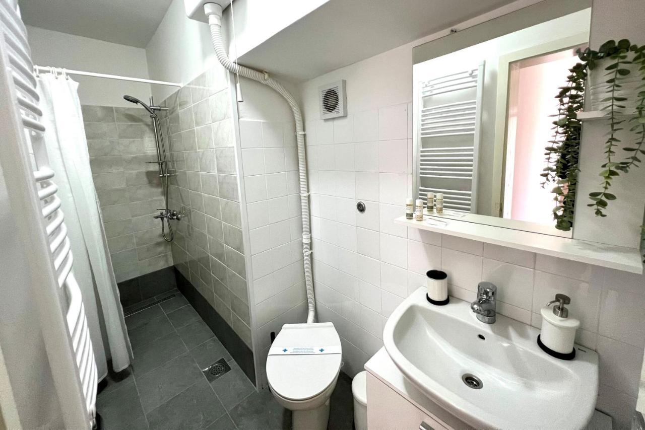 Apartment Near Old Town, Free Parking & Huge Garden Dubrovnik Bagian luar foto
